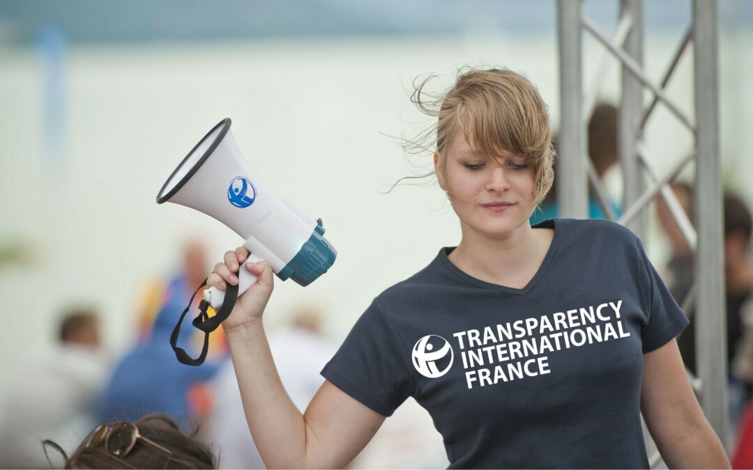 Transparency International : comment lutter contre la corruption et protéger les lanceurs d’alerte ?